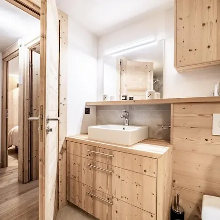 Meribelregarshome Apartment Les Allues